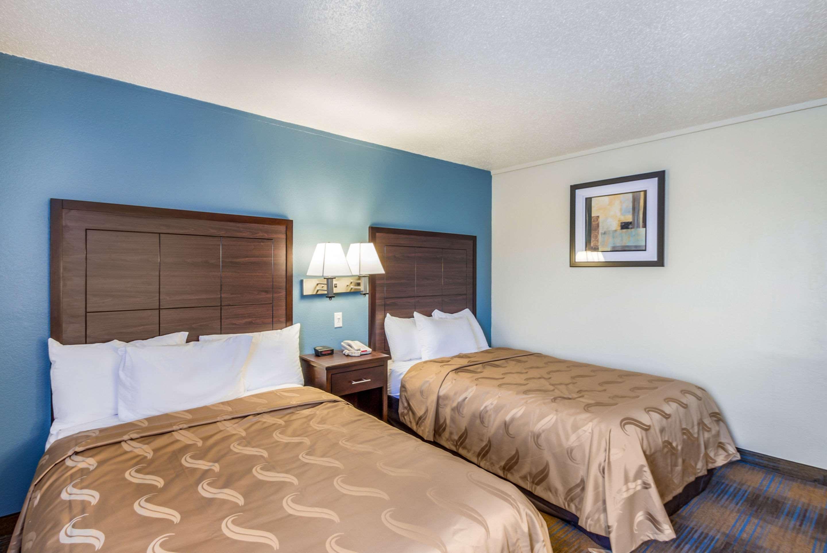 Americinn By Wyndham Madison Wi Exterior foto
